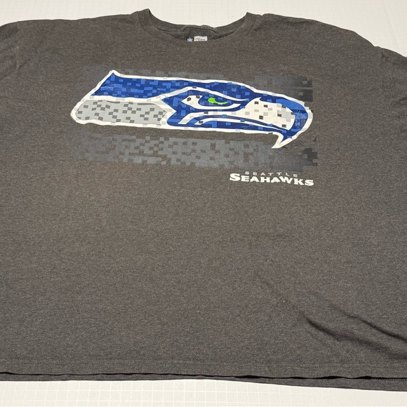 Team Apparel Other - Team Apparel Charcoal Seattle Seahawks Graphic Tee - Blue & Green Logo